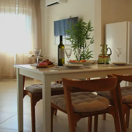 Rosa Apartament *